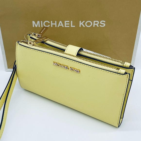 Michael Kors Large Double Zip Wallet Wristlet - Picture 4 of 8